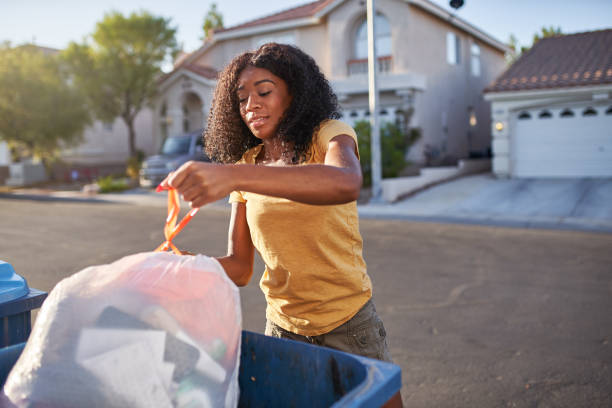 Best Same-Day Junk Removal  in Paramount, CA